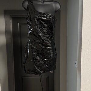 Black One-Shoulder Shiny Dress with thigh strap